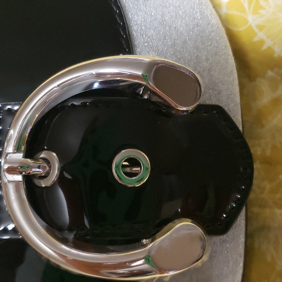 COPY - Patent leather mini crossbody - Picture 2 of 4